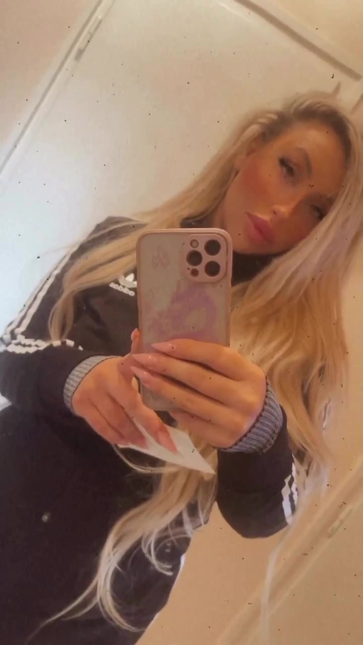 Me-story-3220322333183172165.mp4