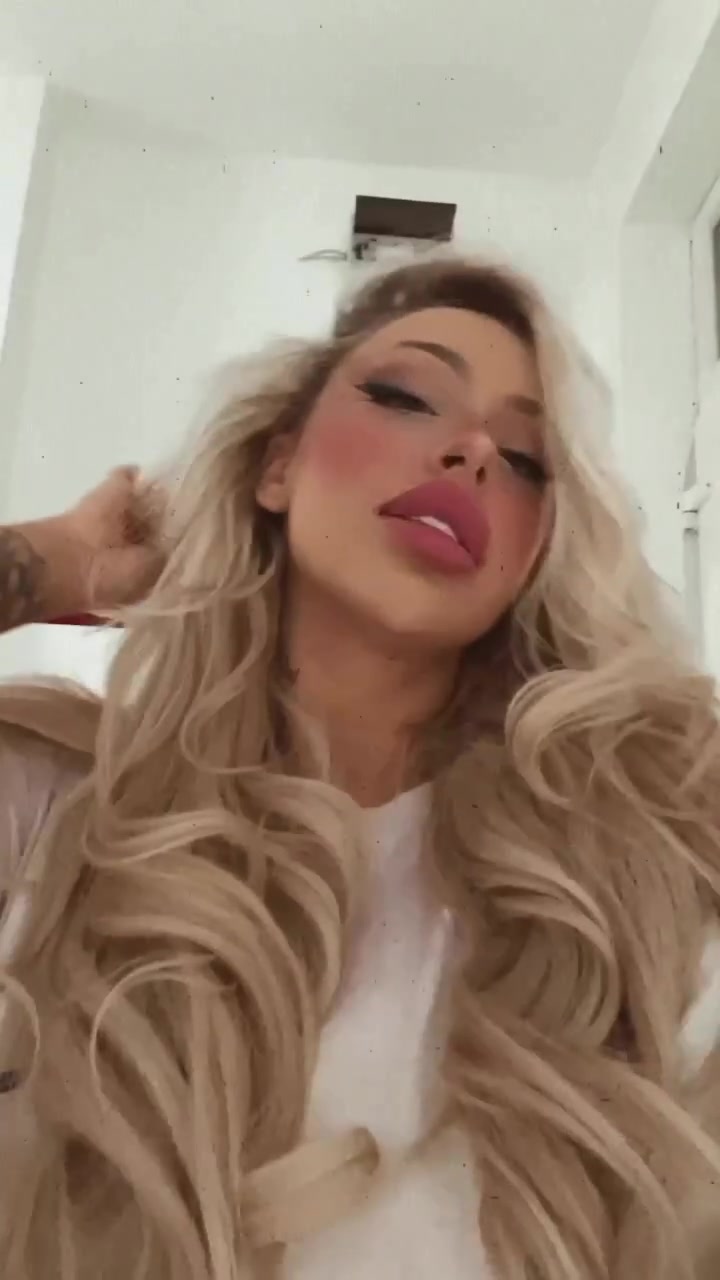 Me-story-3278656563840032140.mp4