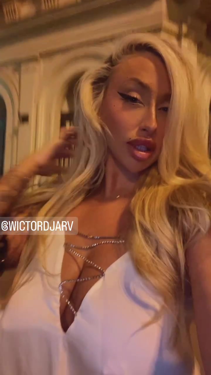Me-story-3341852160738694933.mp4