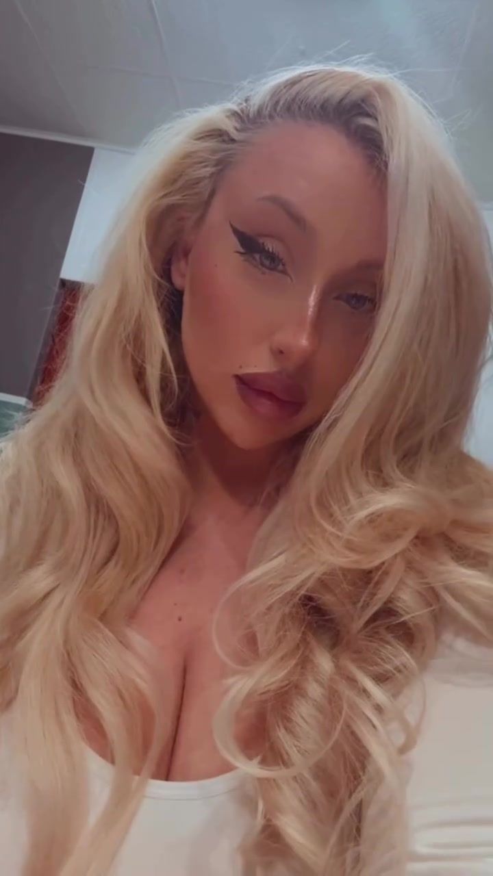Me-story-3778097331393050343.mp4