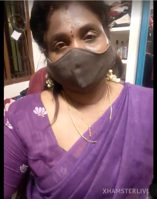 Tamil_Aunty_Nude_Live_Show.mp4